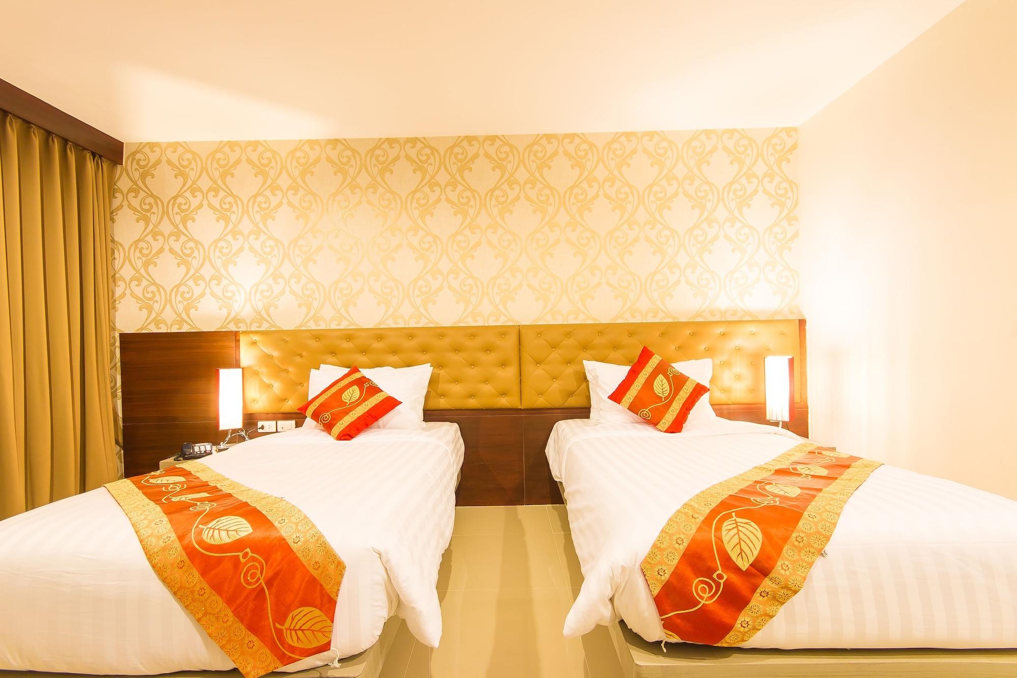 Hemingways Silk Hotel Patong Eksteriør billede