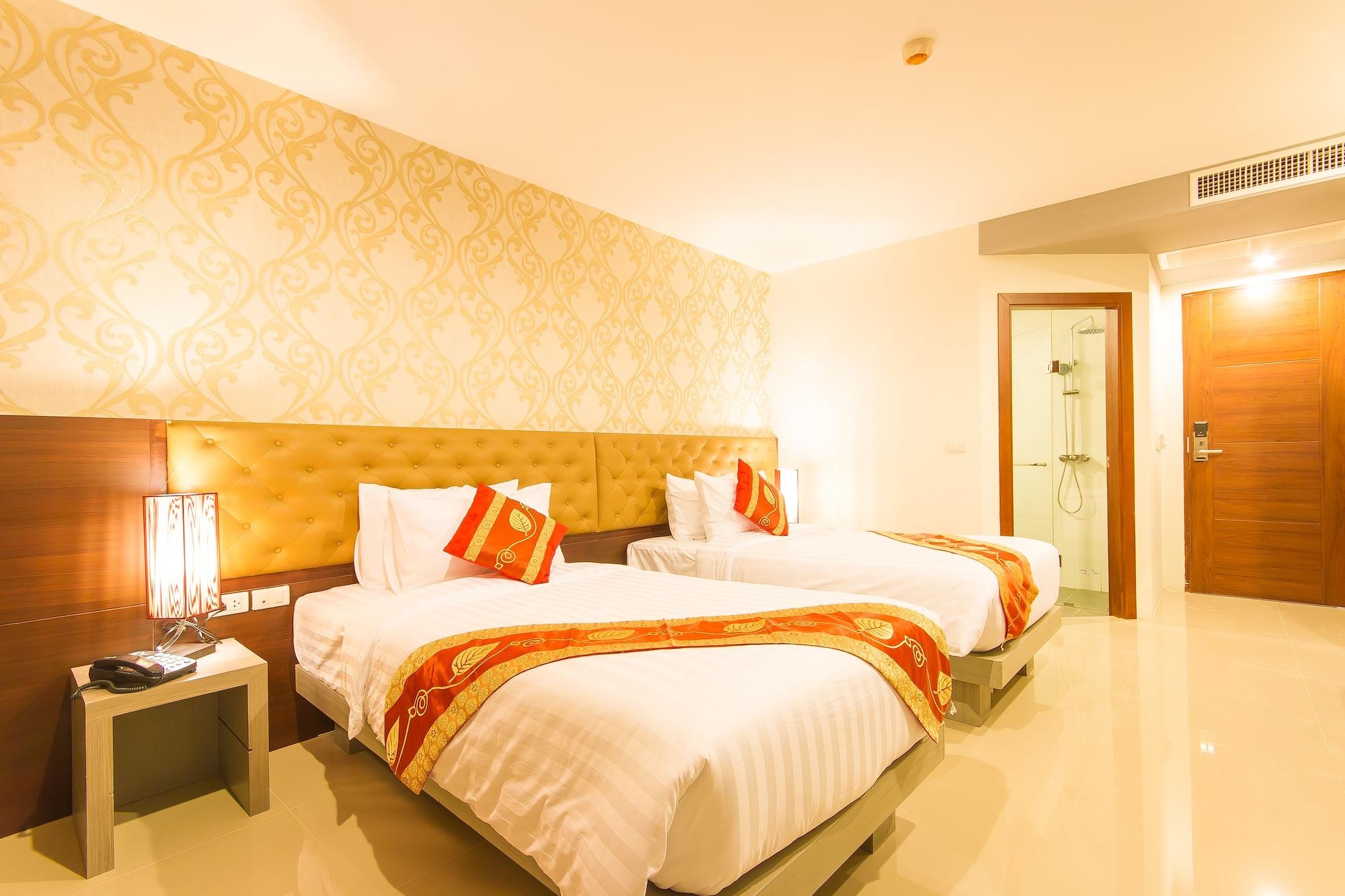 Hemingways Silk Hotel Patong Eksteriør billede