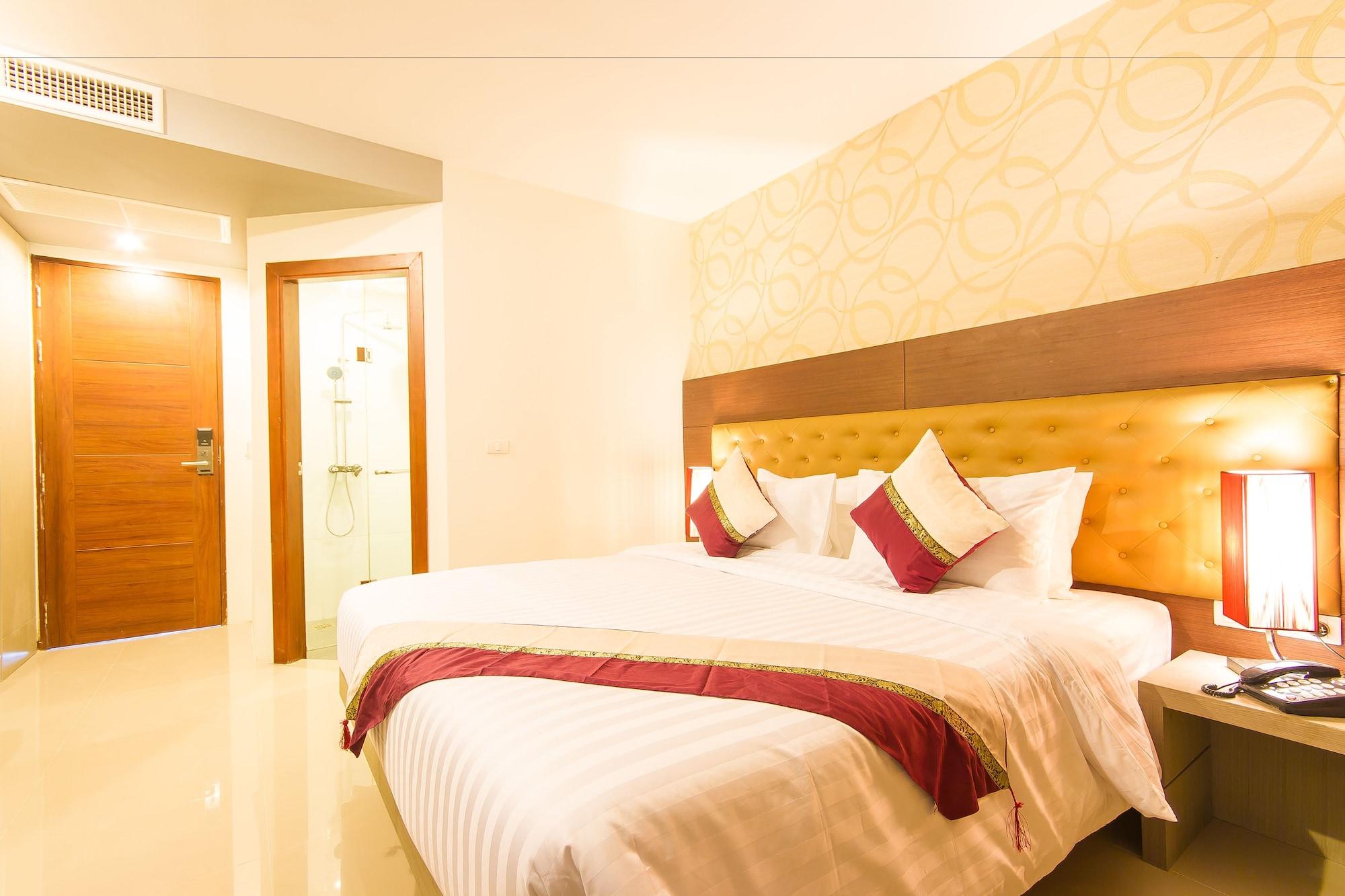 Hemingways Silk Hotel Patong Eksteriør billede